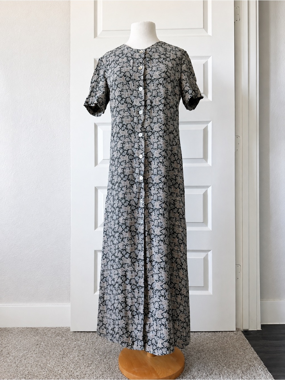Vintage 90s Casual Corner Cottagecore Paisley Maxi Dress Size 8 Button Front